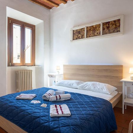 Appartamento Tipica Cozy House + Parking! Firenze Esterno foto