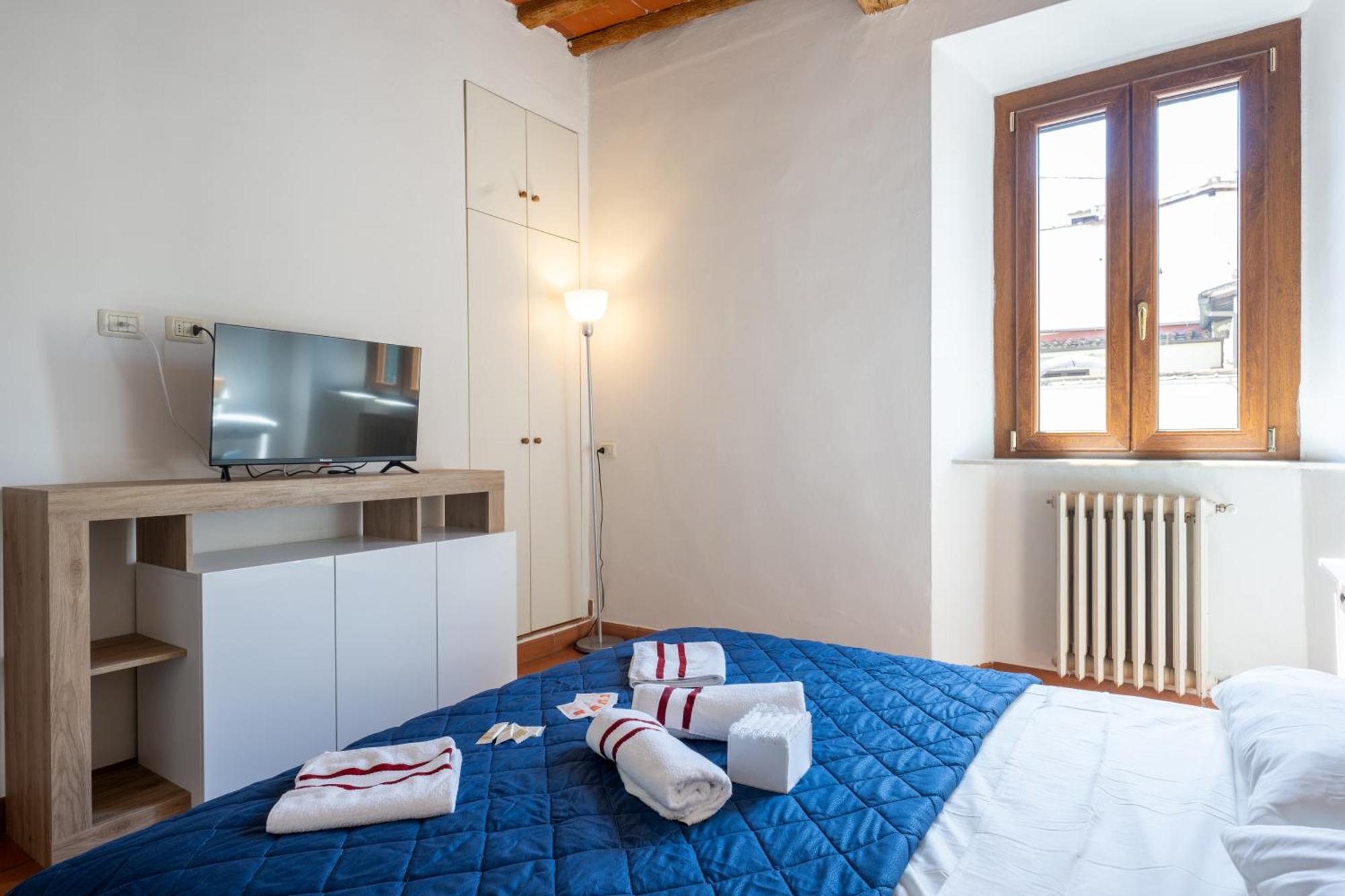 Appartamento Tipica Cozy House + Parking! Firenze Esterno foto