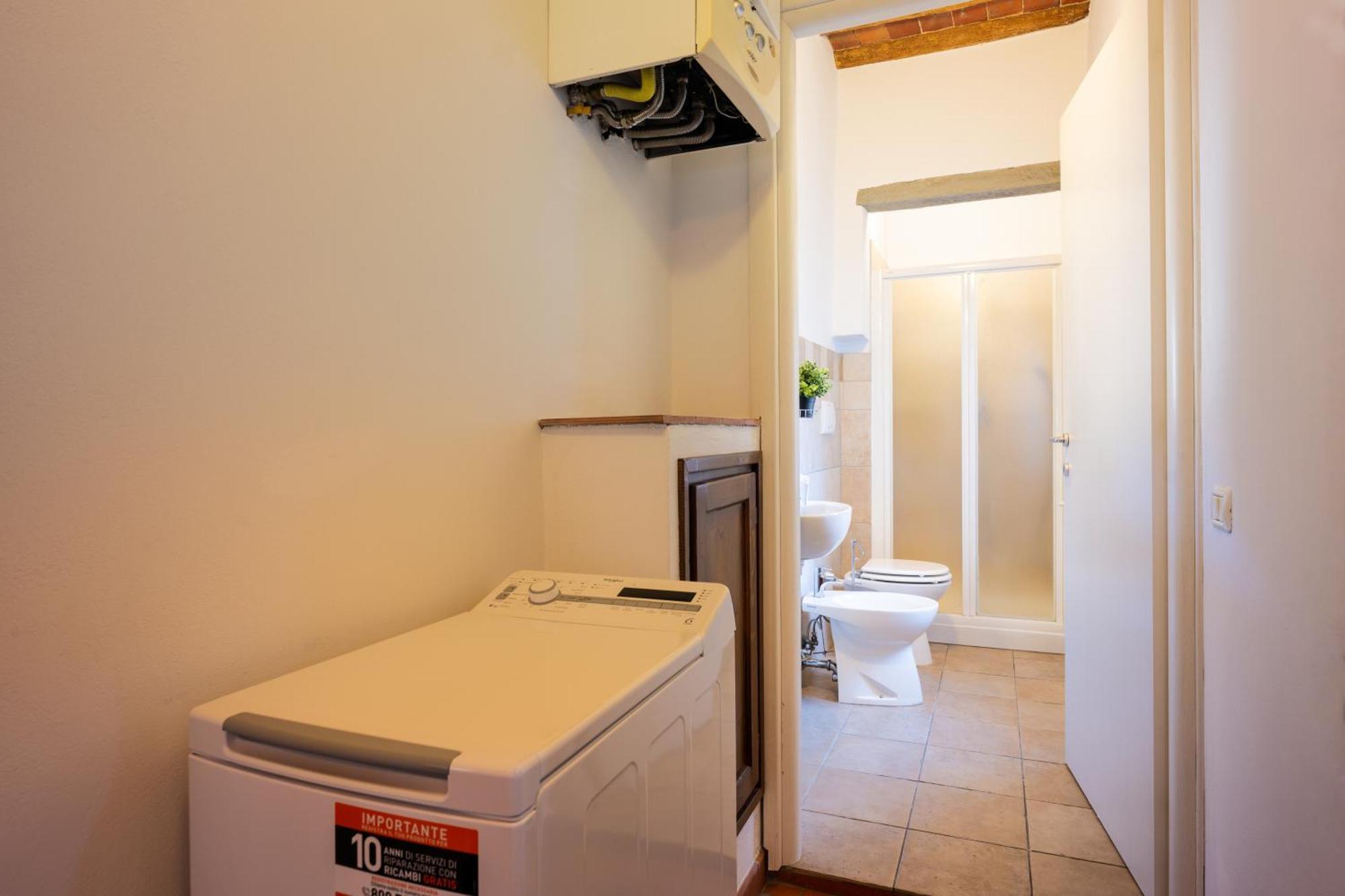 Appartamento Tipica Cozy House + Parking! Firenze Esterno foto