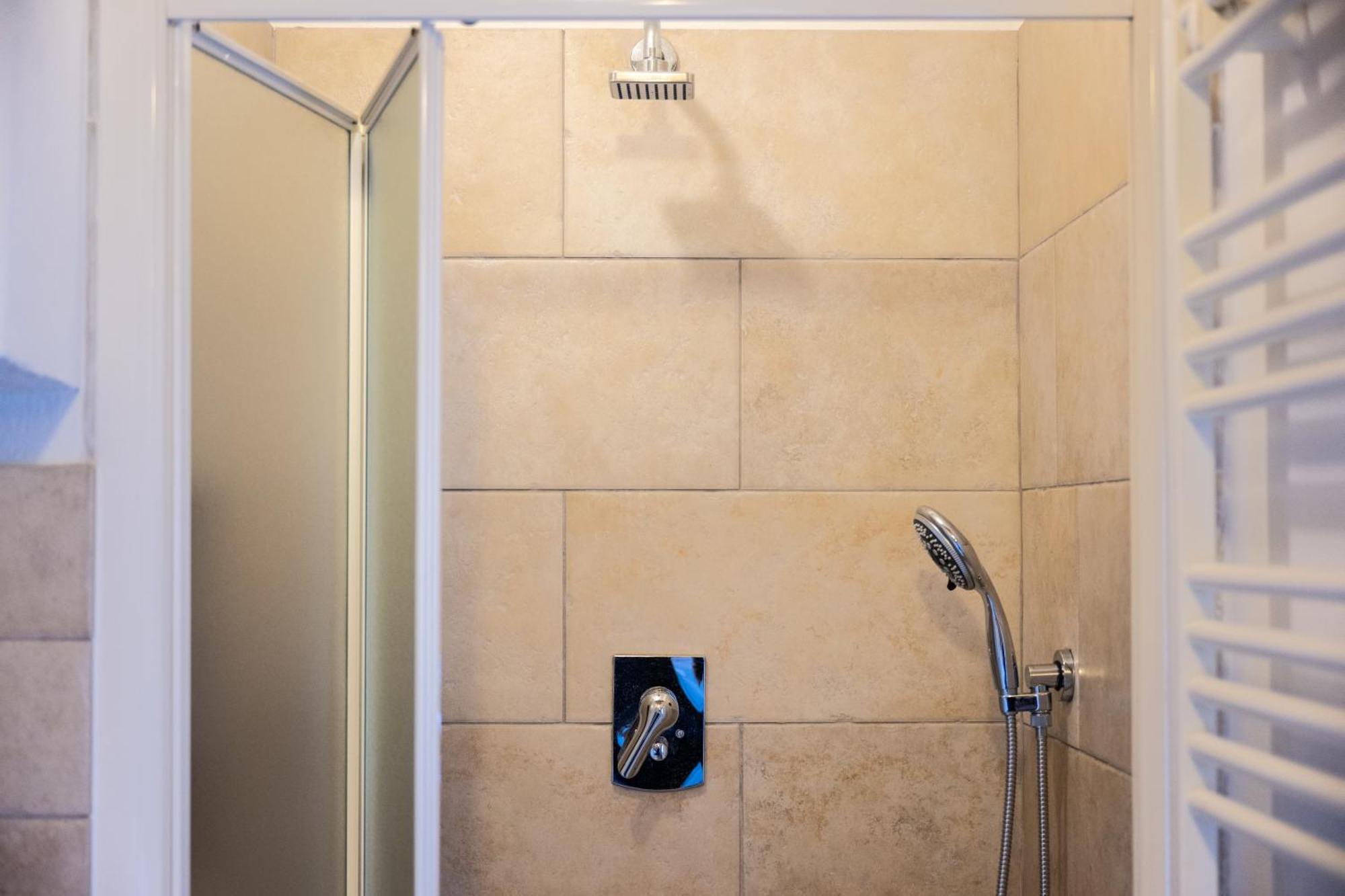 Appartamento Tipica Cozy House + Parking! Firenze Esterno foto